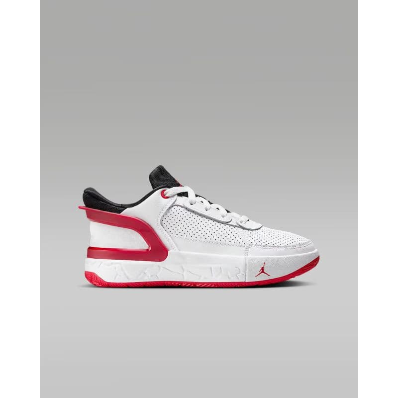 Chlapčenská vychádzková obuv NIKE Jordan Day1 EO Jr white university red black 2