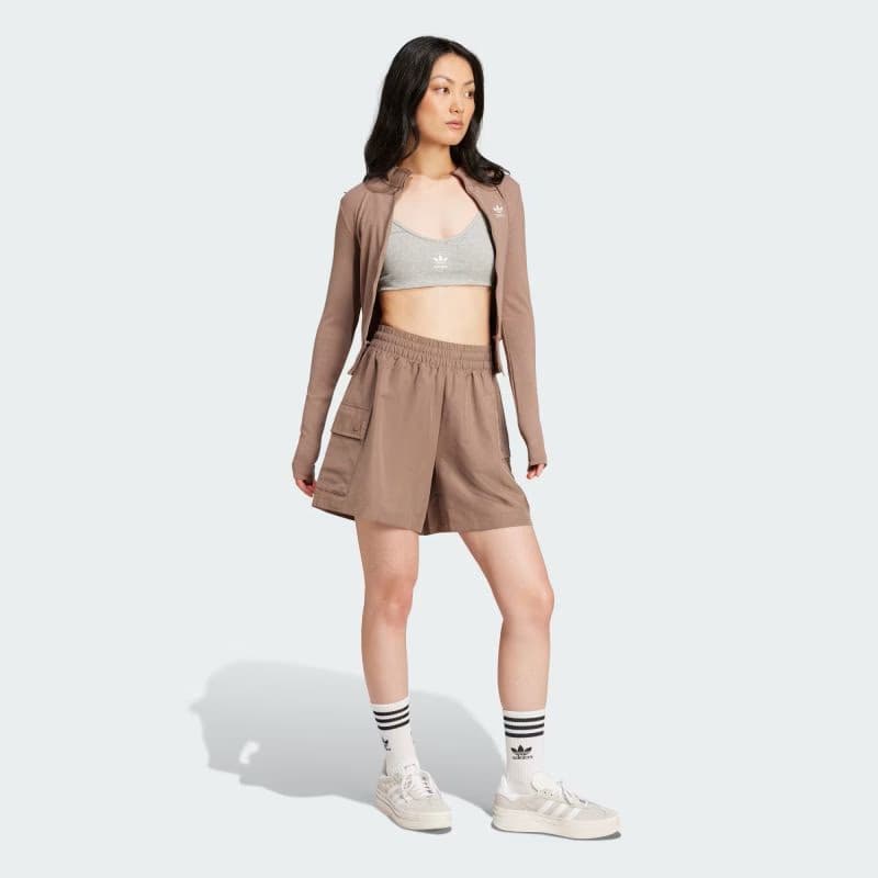 Dámske kraťasy ADIDAS ORIGINALS ESS C SHORTS-TRABRN 4