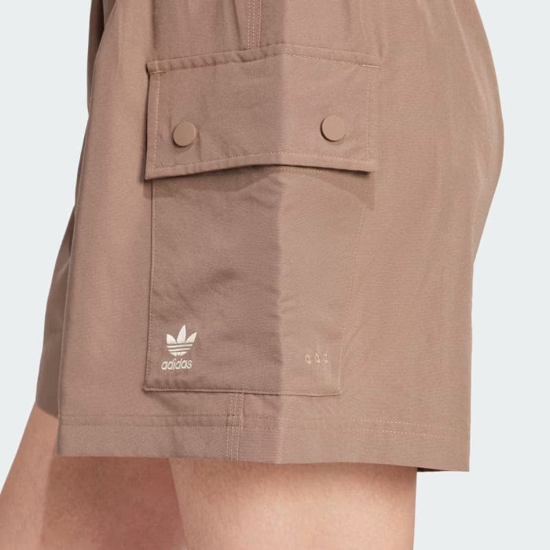 Dámske kraťasy ADIDAS ORIGINALS ESS C SHORTS-TRABRN 5
