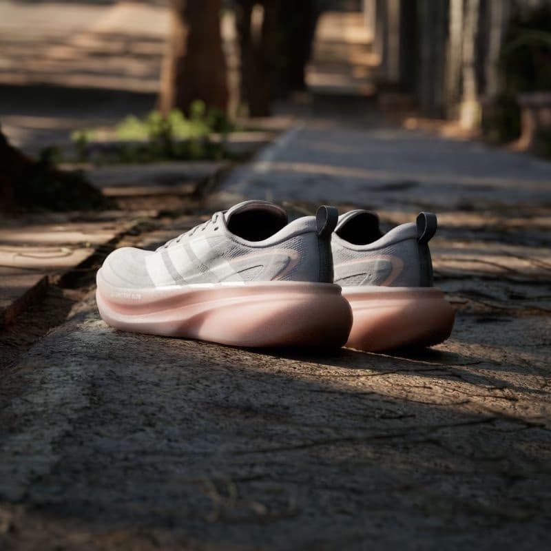 Dámska bežecká obuv ADIDAS Supernova Glide W ice purple silver metalic halo silver 6