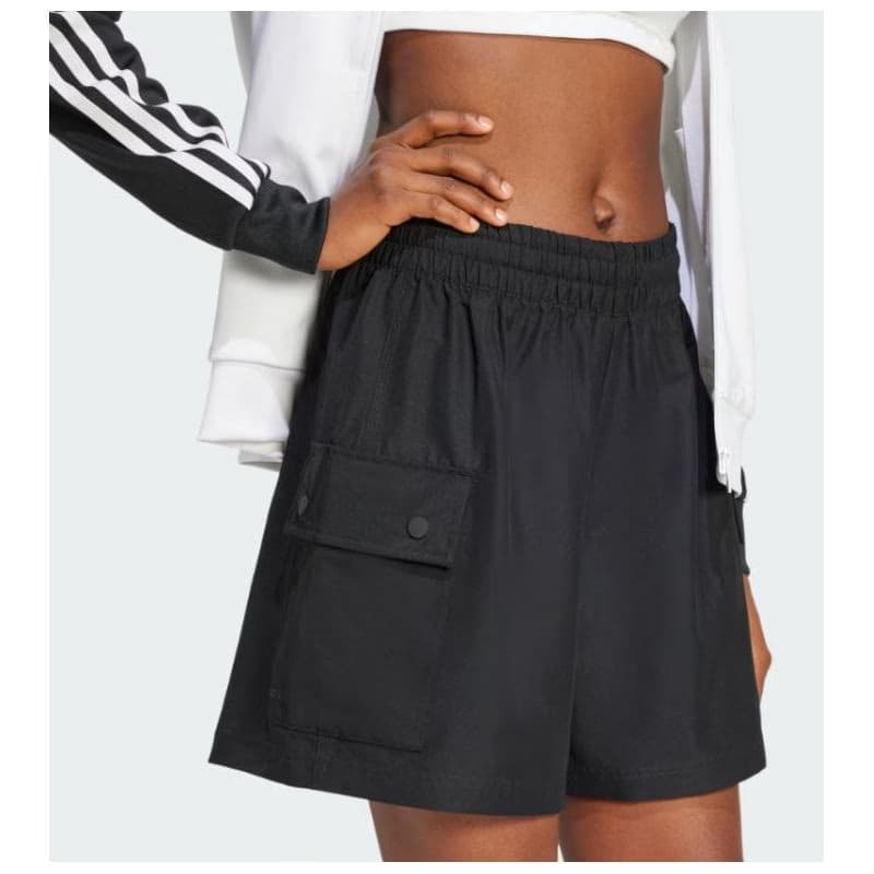 Dámske kraťasy ADIDAS ORIGINALS ESS C SHORTS-BLACK 4