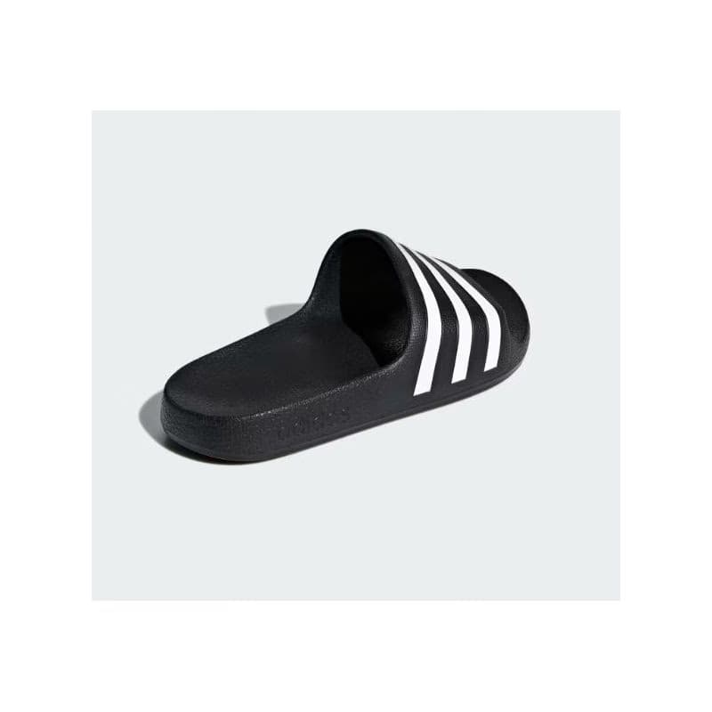 Juniorské šlapky (plážová obuv) ADIDAS Adilette Aqua Jr core black cloud white core black 5