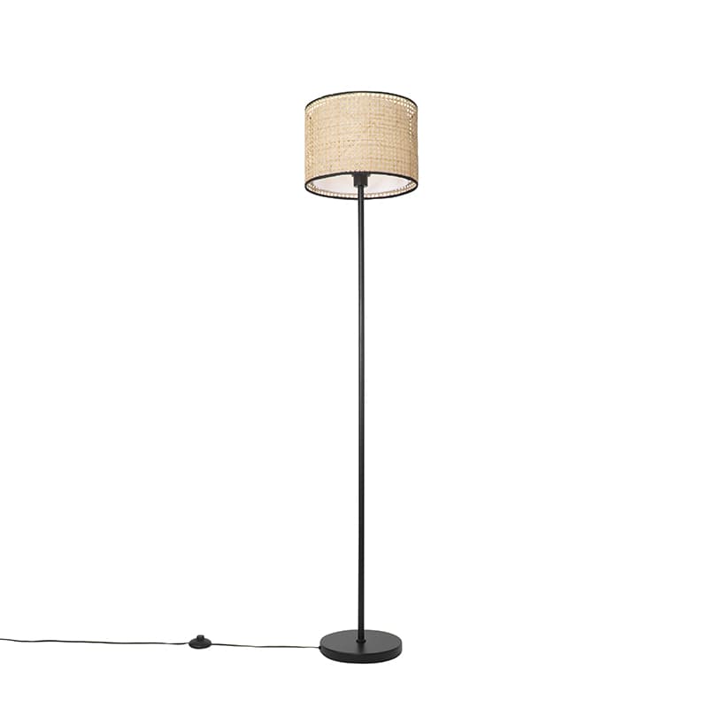 Rustikálna stojaca lampa čierna s ratanovým tienidlom - Kata 1