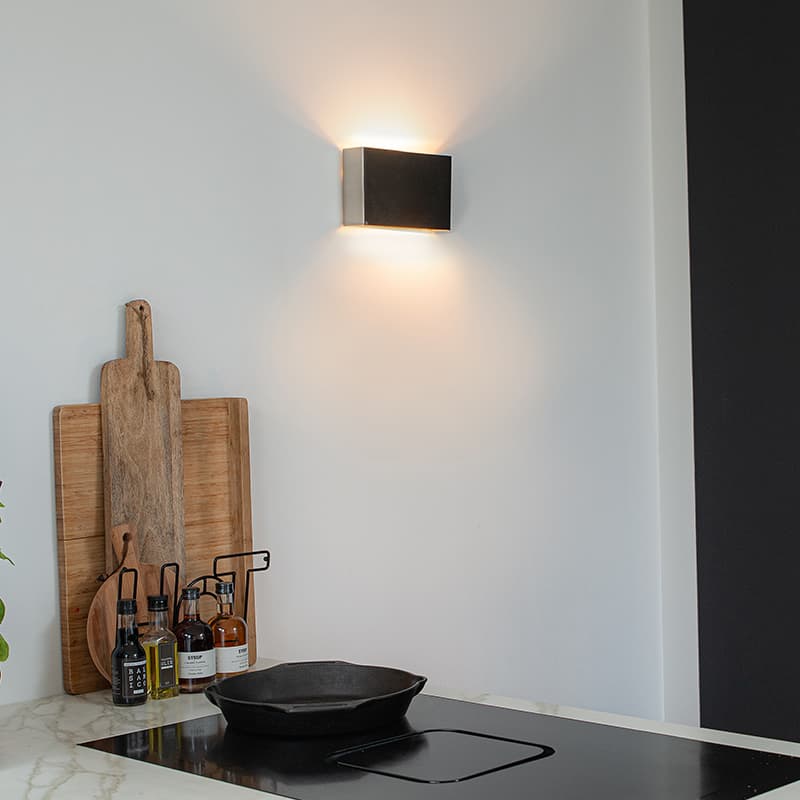 Moderná nástenná lampa oceľ - Otan