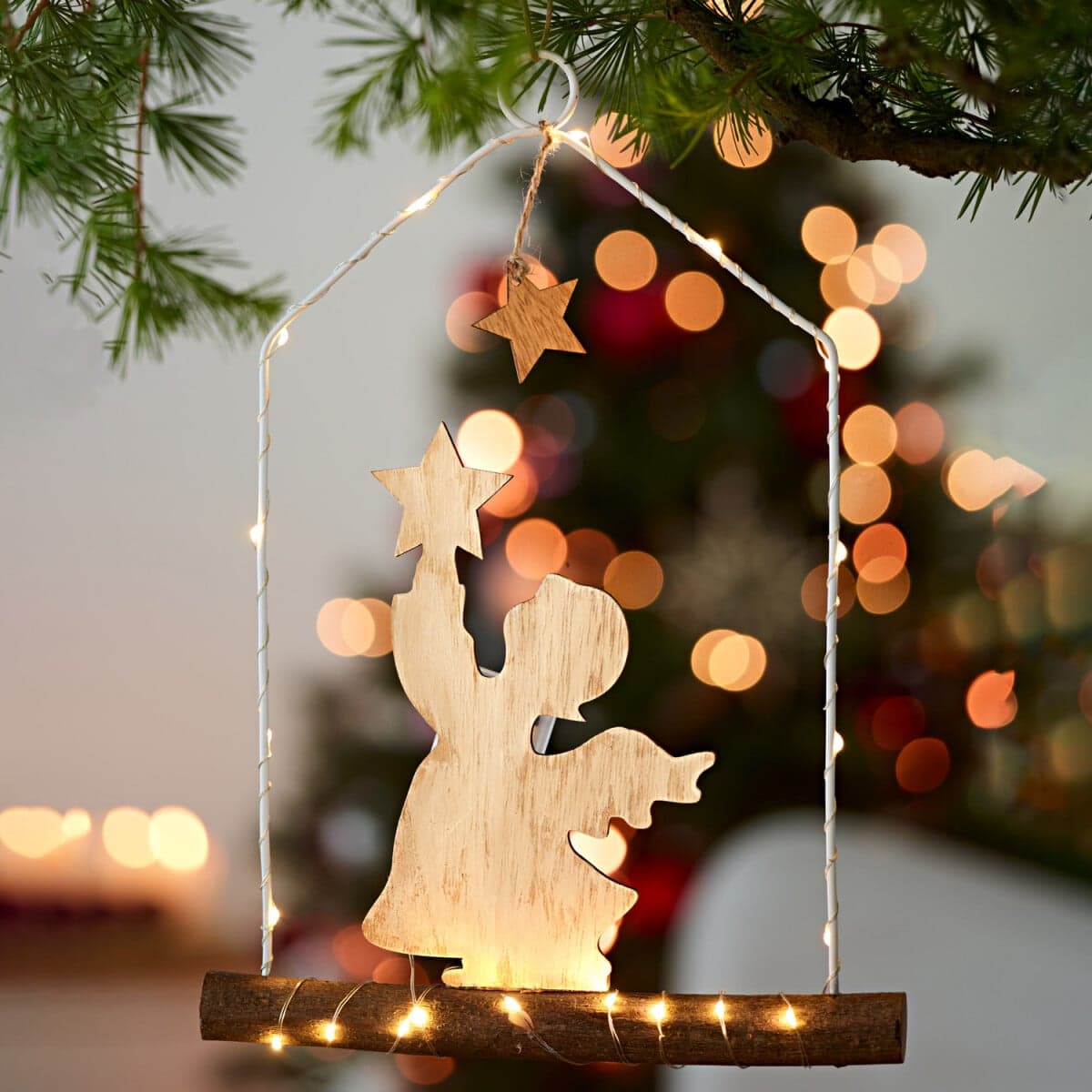 LED závesná dekorácia Anjel 1