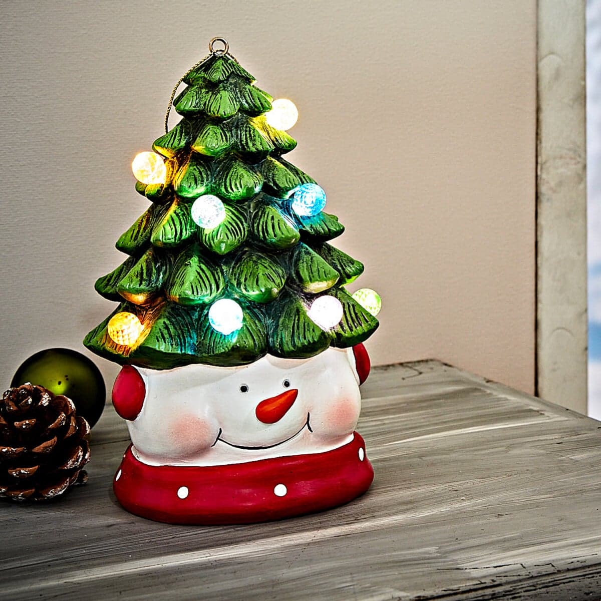 LED závesná dekorácia Snehuliak