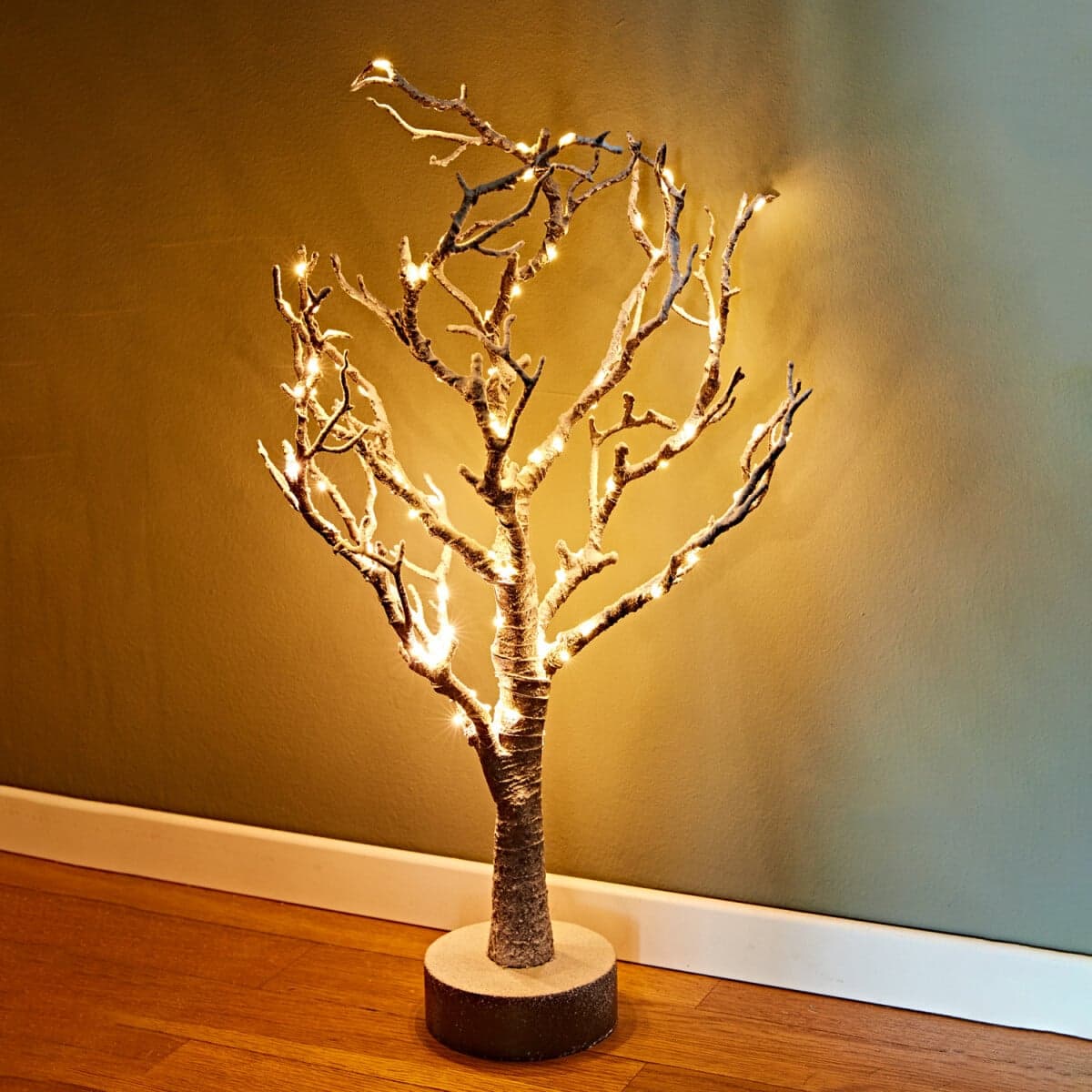 LED svetelný strom 1