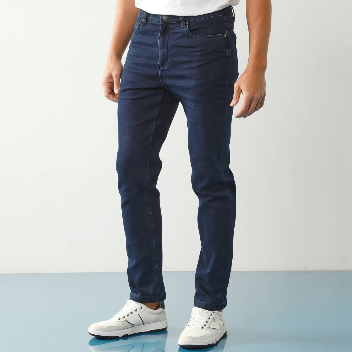 Rovné džínsy pre nižšiu postavu s 5 vreckami zo strečového denimu, pre vyššiu postavu