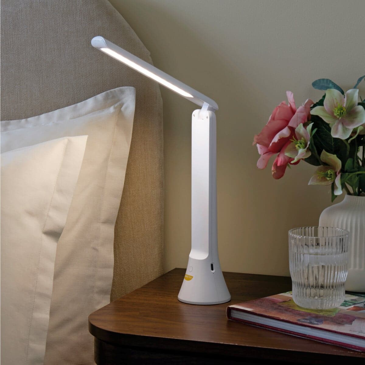LED stolná lampa 2 v 1 1
