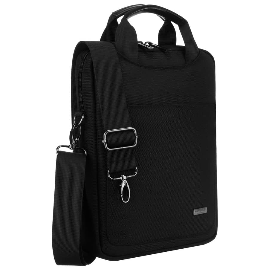 Malá čierna pánska crossbody taška z cordury so zipsovým zapínaním 1