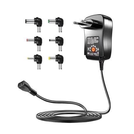 MG Charger univerzálny regulovateľný napájací adaptér 3-12V, 30W, čierny