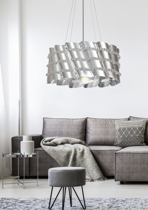 Závesná lampa s kovovým tienidlom a korálkami 60W Smile