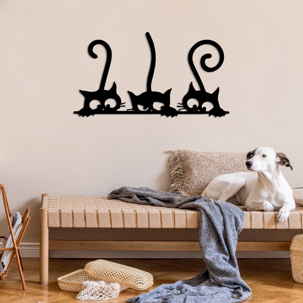 Dekoratívny kovový doplnok na stenu Cat 5