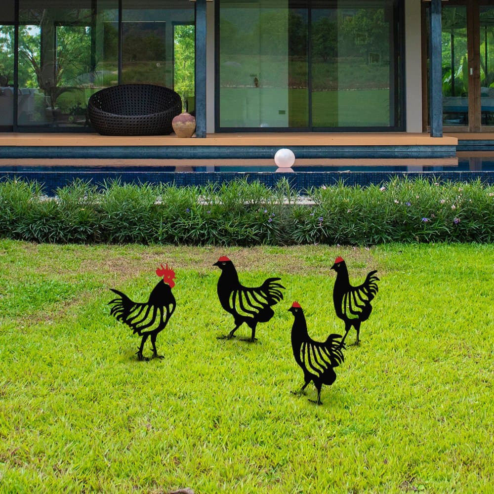 Súprava dekoratívnych kovových doplnkov do záhrady Chicken Family 4 1