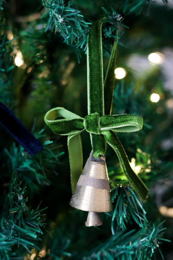 Christmas Tree Ornament BSY240 1