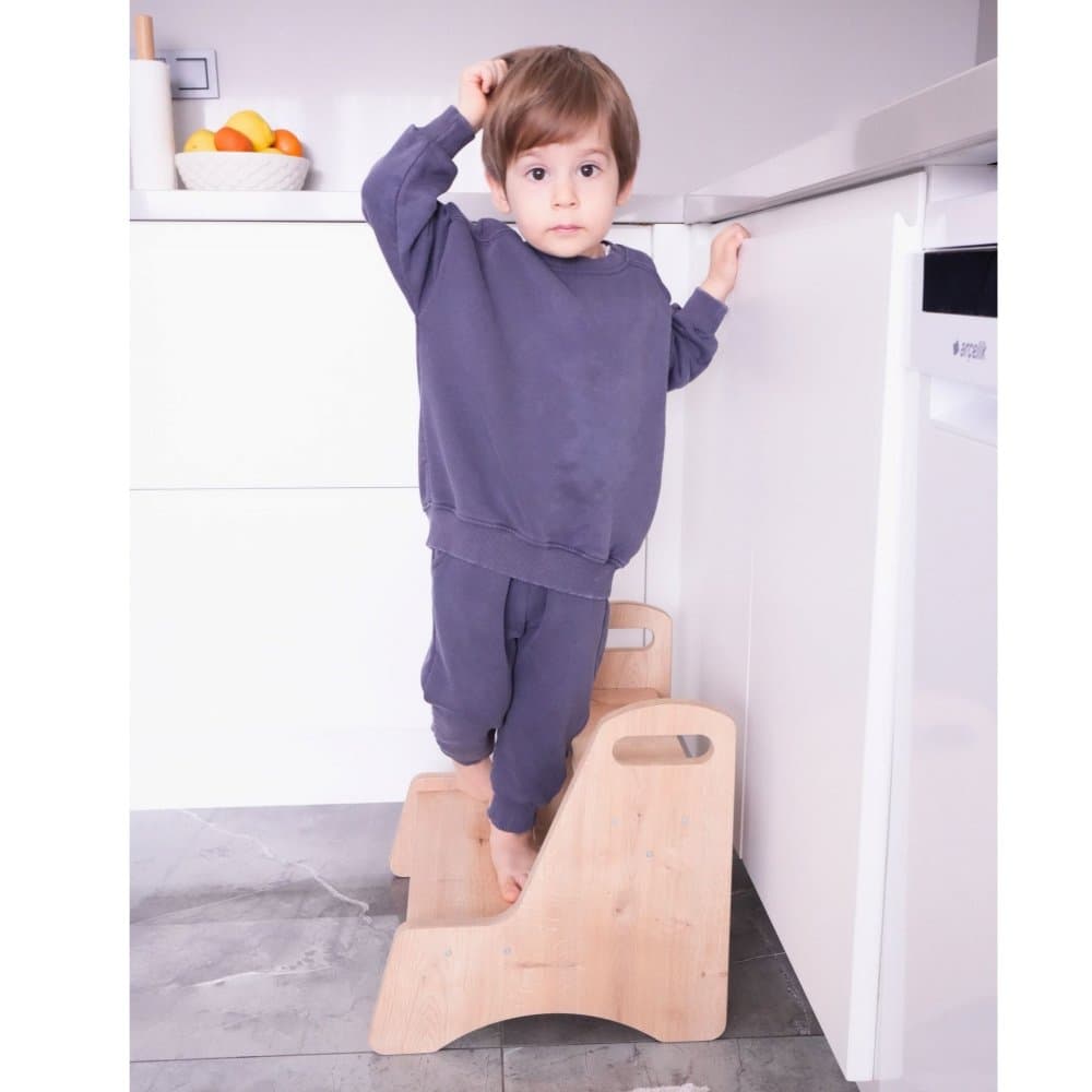 Kid's Step Stool Steps 1