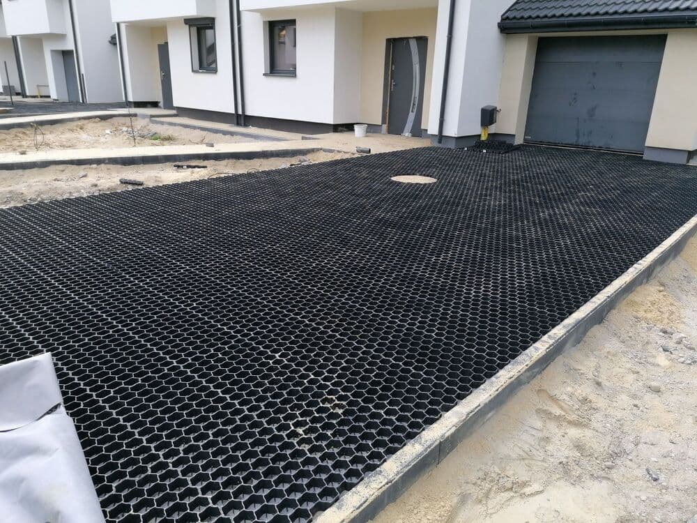 Zatrávňovacie dlaždice - 60x40x3 cm Rojaplast