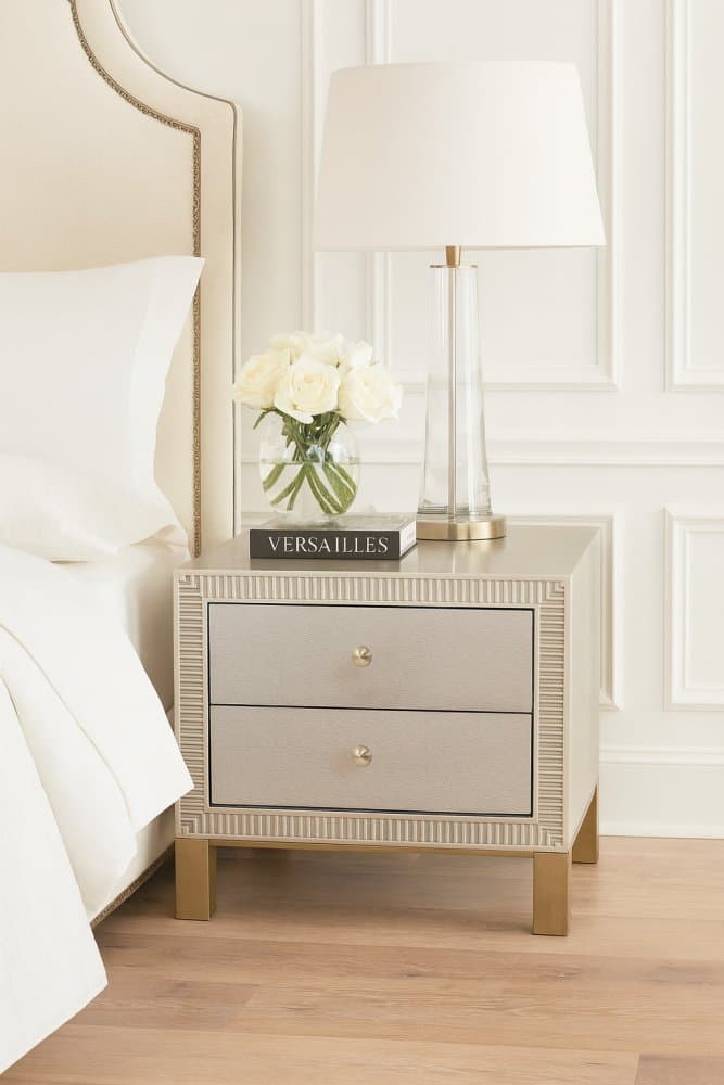 Stilig Bedroom ST901 Nočný stolík 1