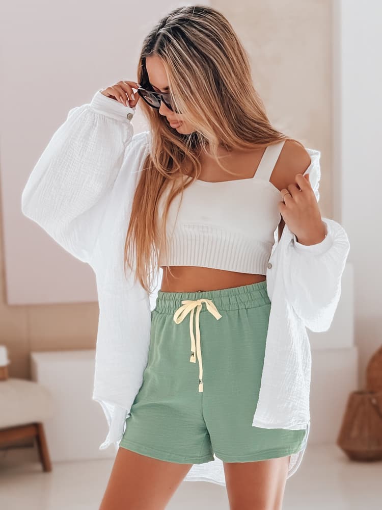 Dámske materiálové šortky HOT VIBE zelené SY0442