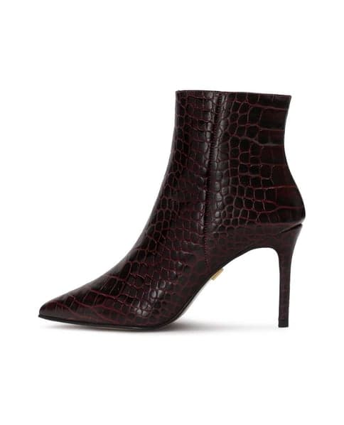 Maroon boots with embossed croco pattern 1