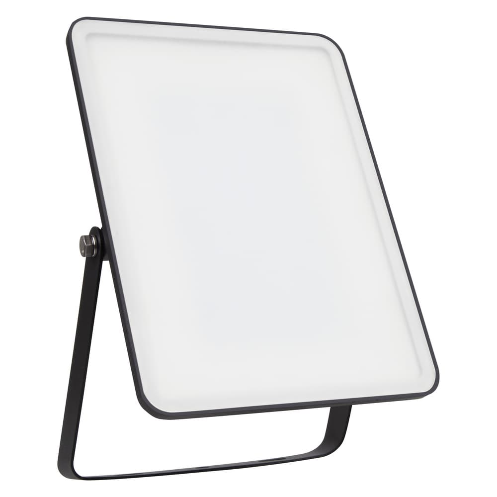 LED reflektor 50W 4000K 4500lm IP65 čierny LEDVANCE ESSENTIAL