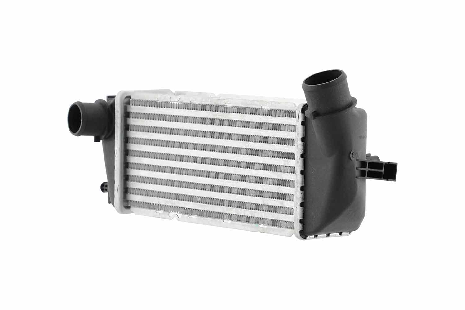 HELLA Chladič plniaceho vzduchu 8ML 366 471-001 1