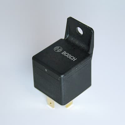 BOSCH Multifunkčné relé 0332019203 1