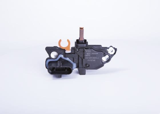 BOSCH Regulátor alternátora F00MA45251 1
