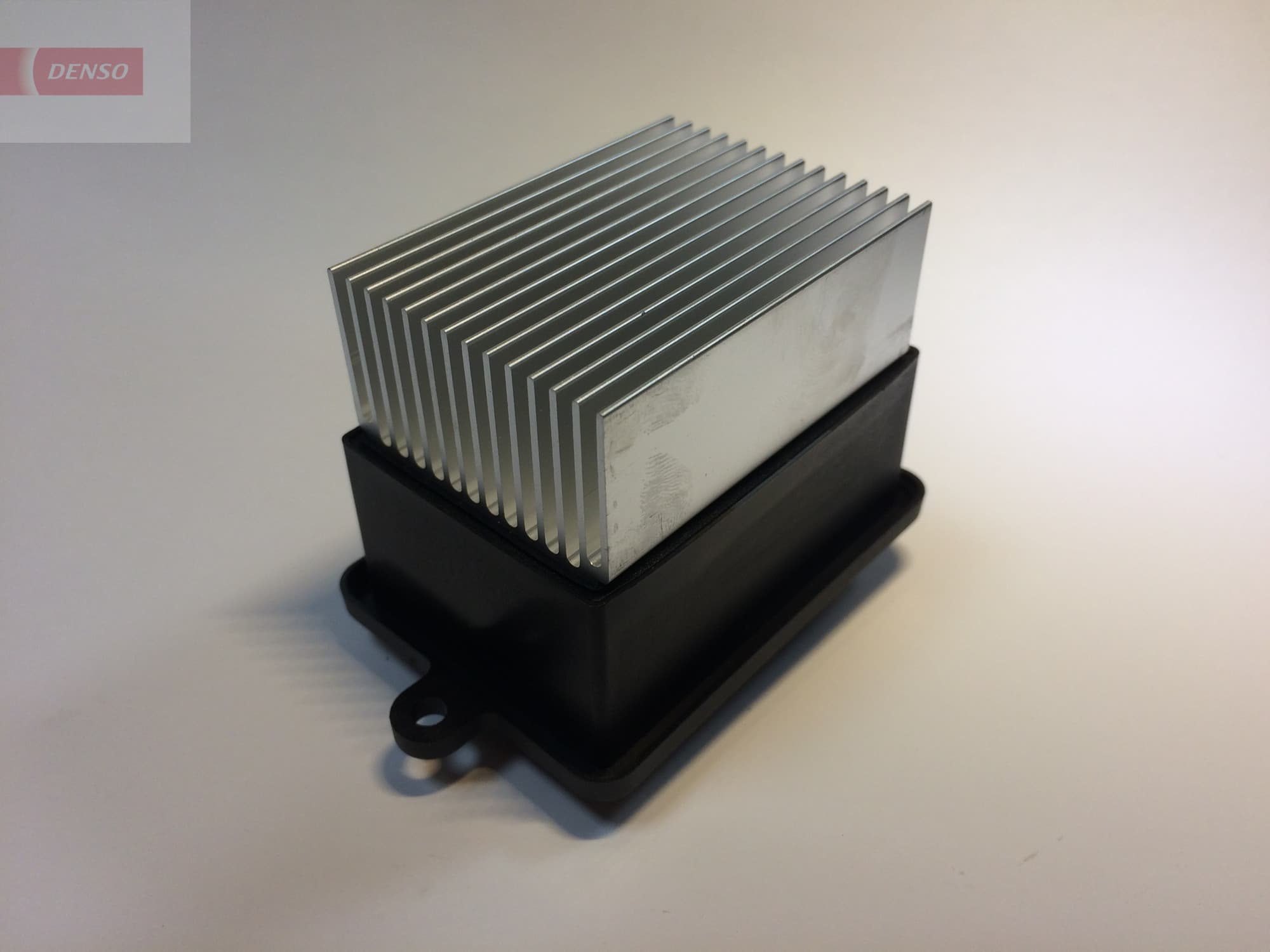DENSO Odpor vnútorného ventilátora DRS21008 1