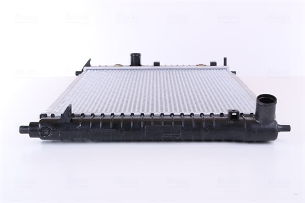 NISSENS Chladič motora 61637 1