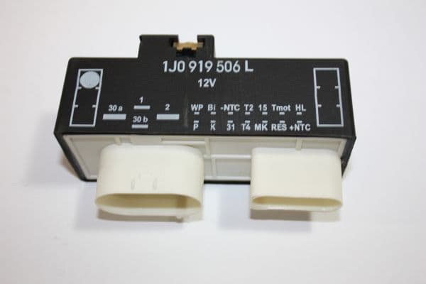 AUTOMEGA Riadiaca jednotka elektrického ventilátora chladenia motora 150039810 1