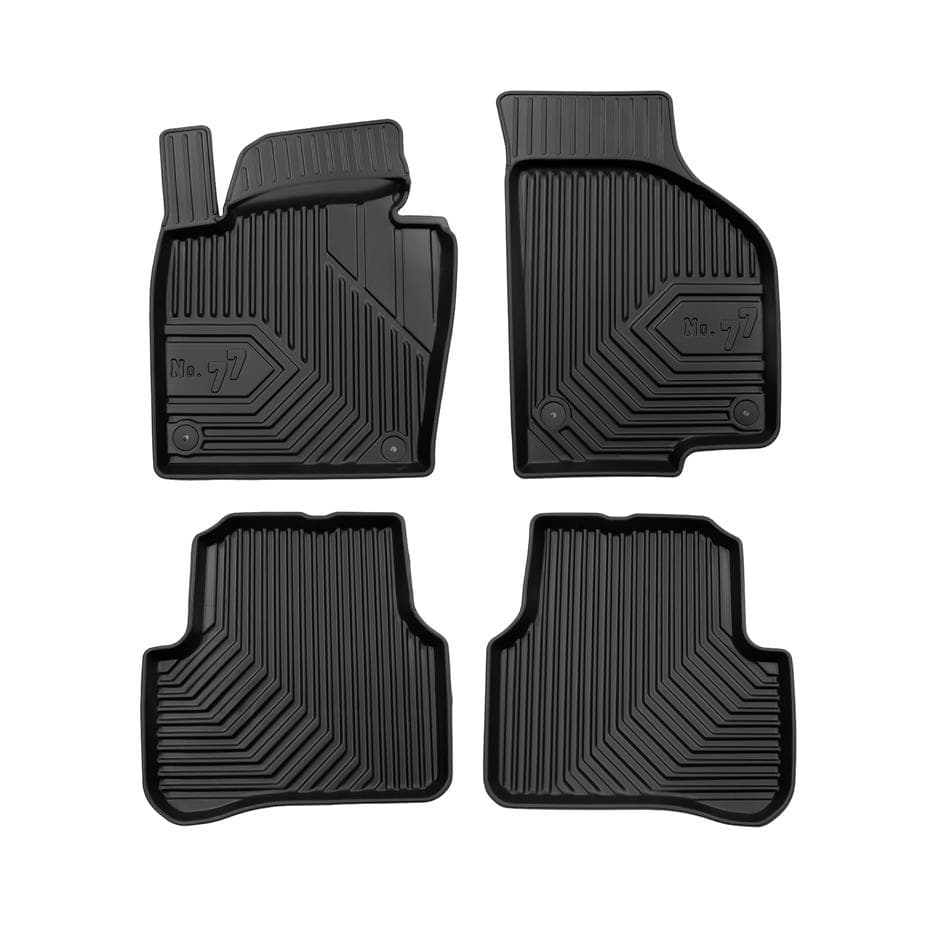 Gumené koberce VOLKSWAGEN Passat B6/B7/CC 05-14 (4 ks)