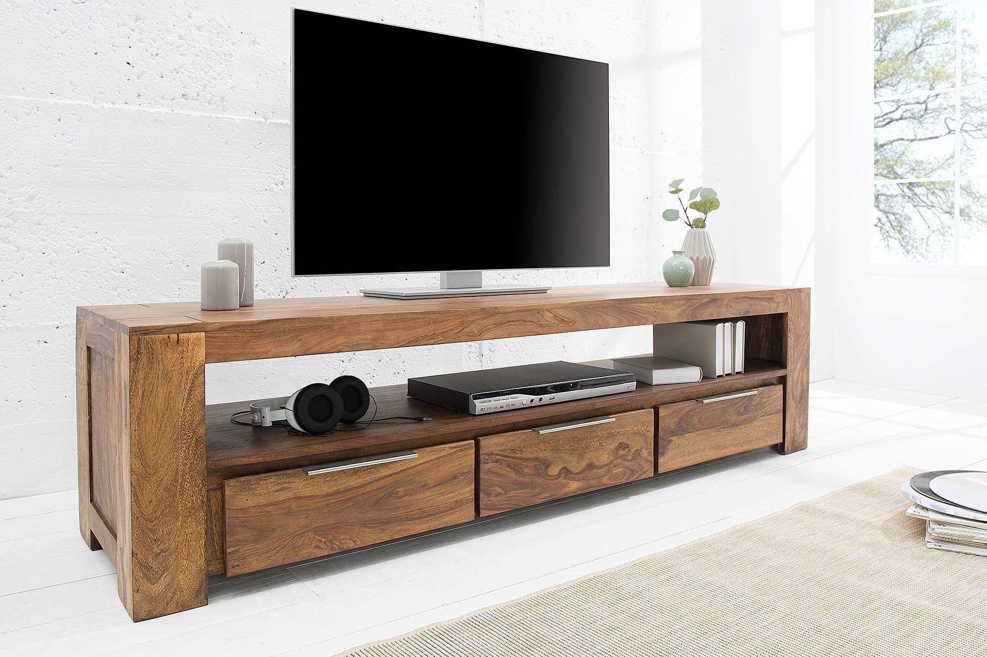 Estila Štýlový TV stolík Makassar 1