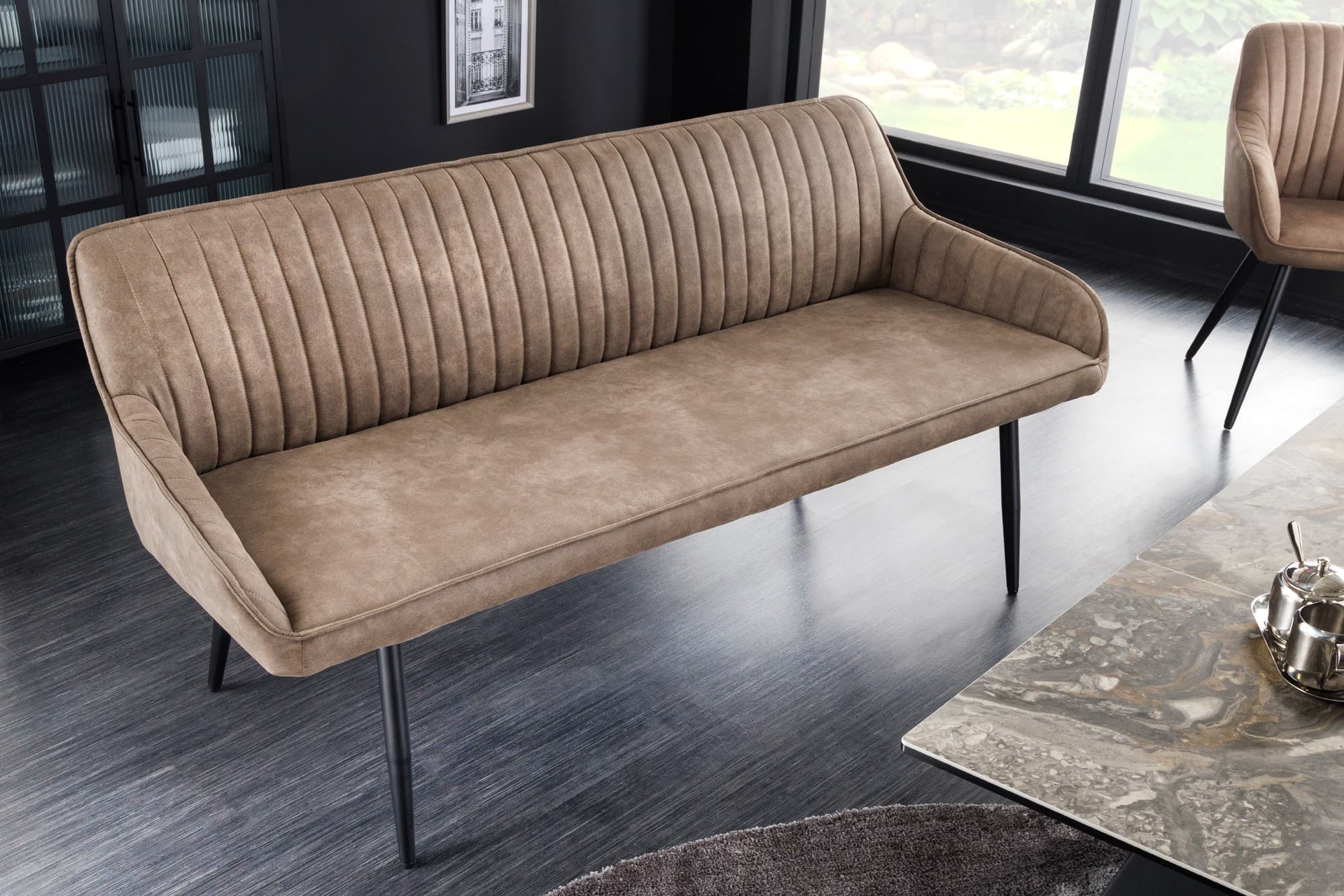 Estila Moderná dizajnová lavica Vittel s béžovým prešívaným poťahom z mikrovlákna 160cm 1