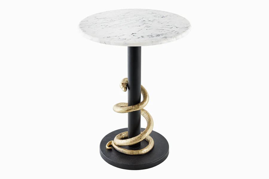 Estila Štýlový art deco príručný mramorový stolík Tierra Glam s okrúhlou bielo sivou doskou a čiernou nohou s haďou dekoráciou 54 cm