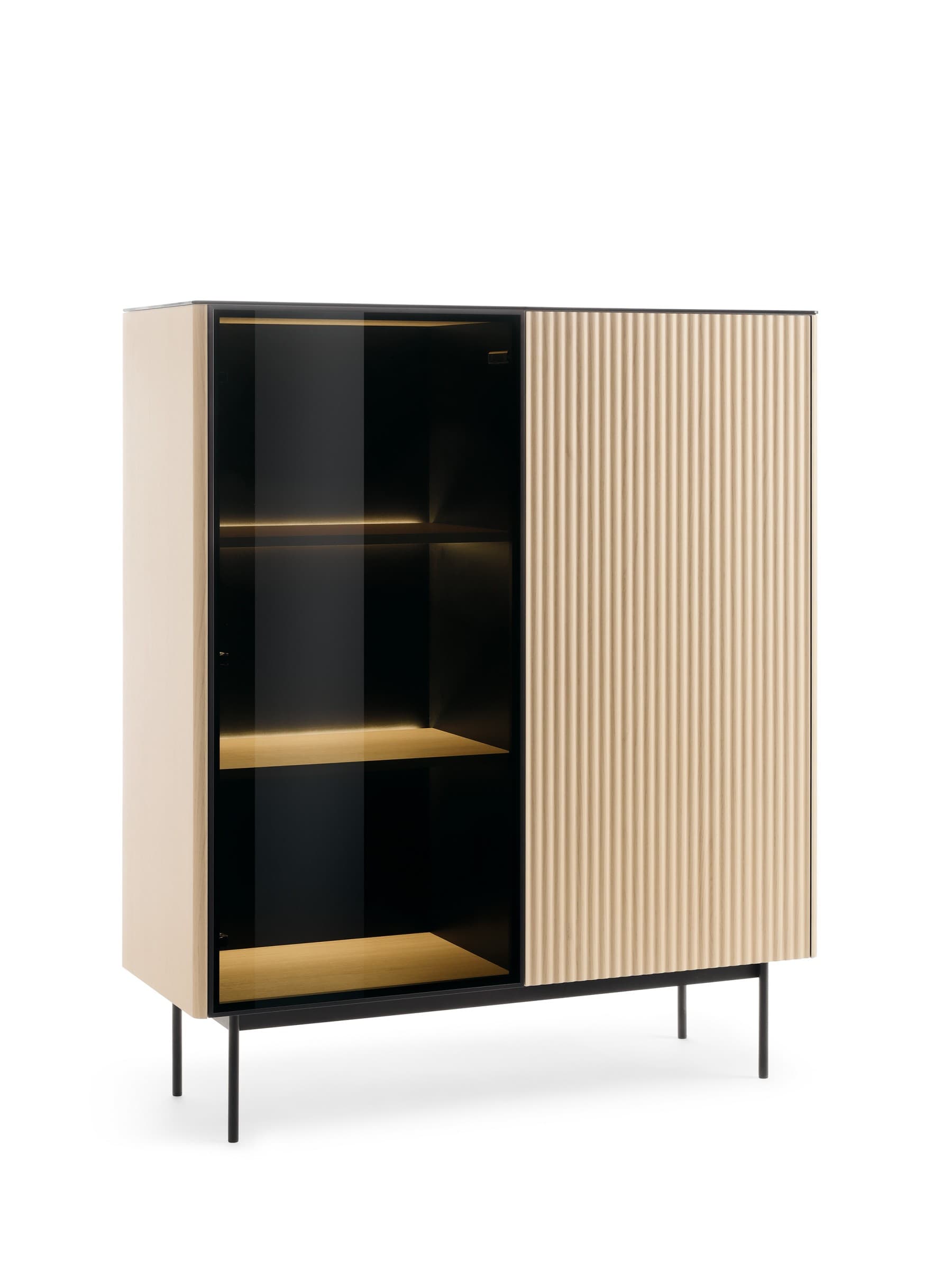 Vitrína s LED osvetlením Orta 107 cm čierna/dub Vicenza 1