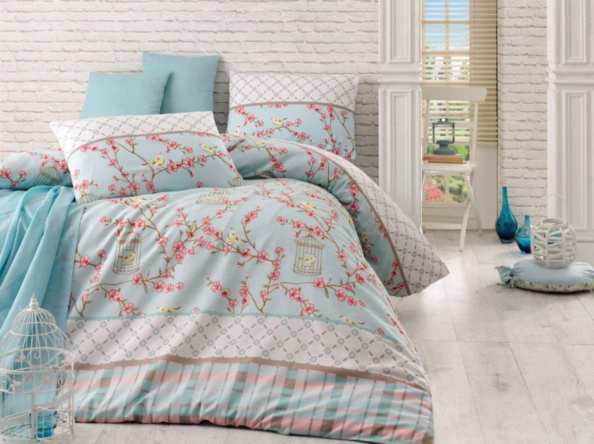 Sada 4 ks bavlnených obliečok 200x220 cm + 50x70 cm a prestieradlom Bircage tyrkysová