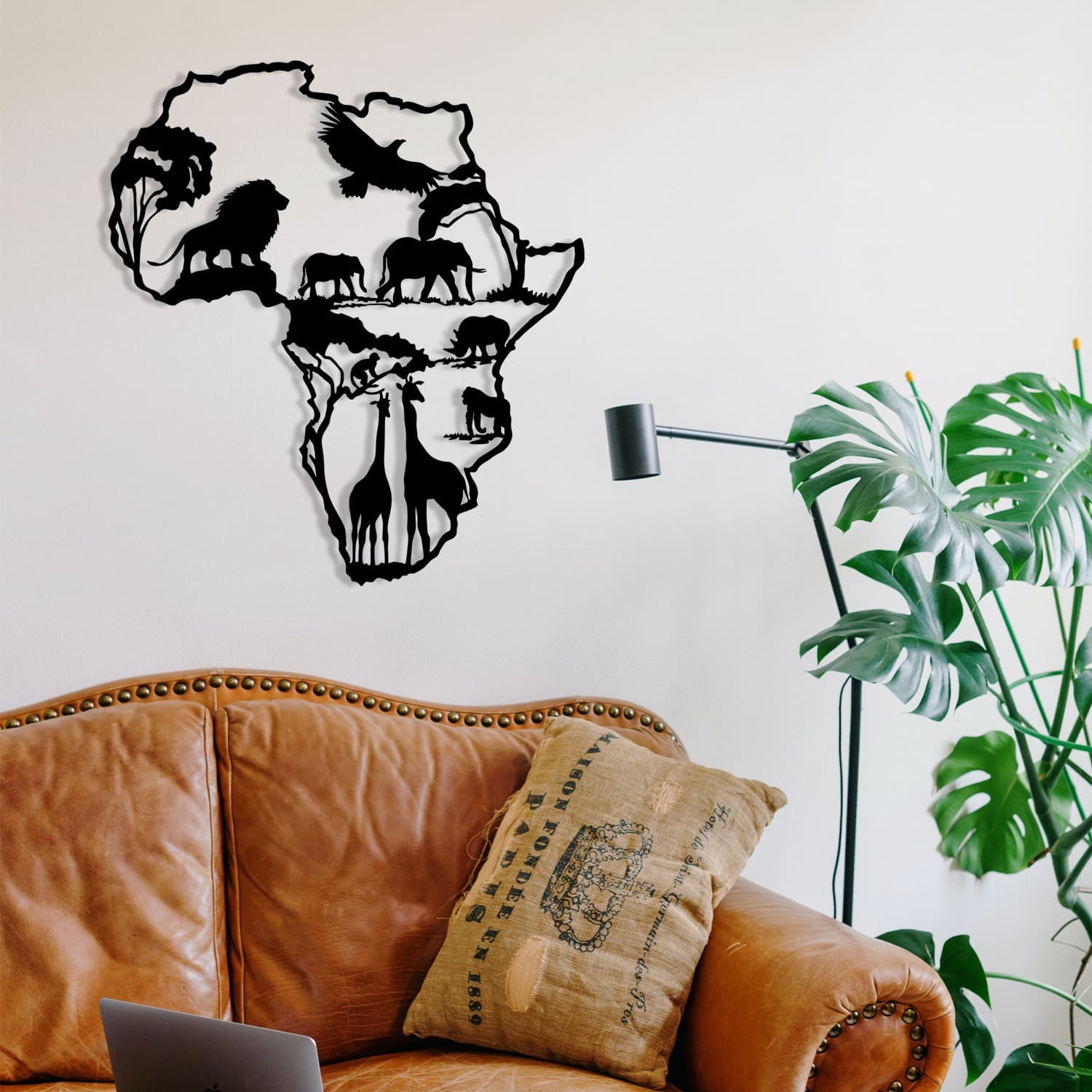 Nástenná kovová dekorácia africká 2 čierna 1