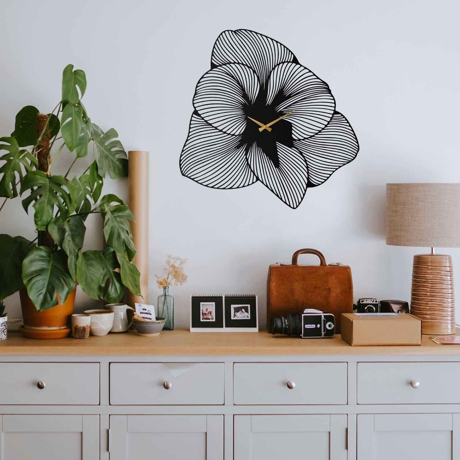 Nástenné kovové hodiny Azalea APS039 70 čierne 1