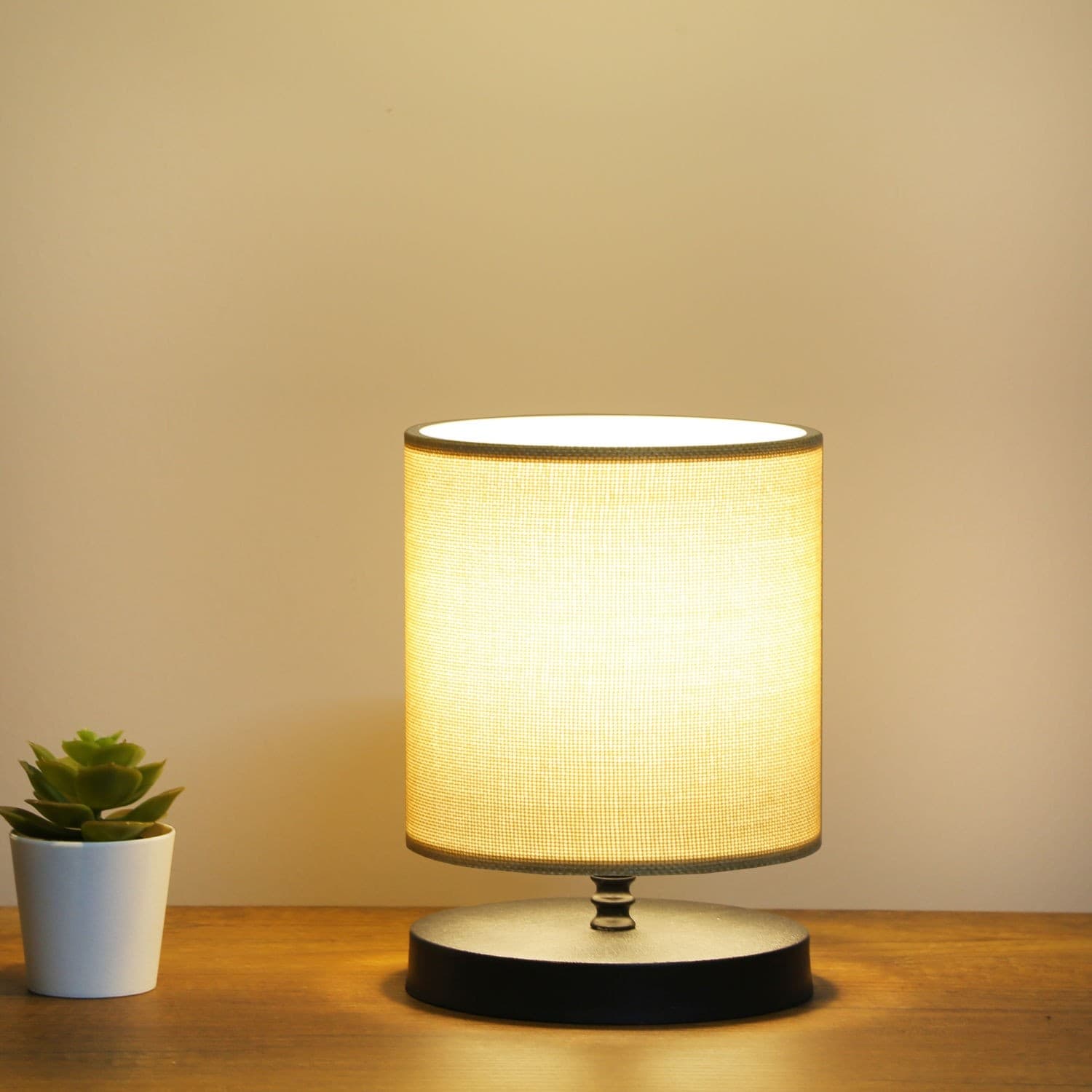 Stolná lampa Elena čierna/béžová 1