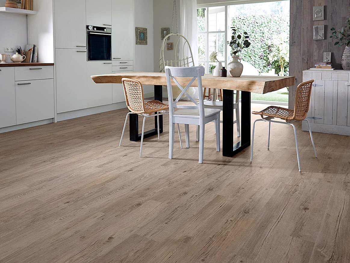 mFLOR Authentic Plank Shade 81015 1