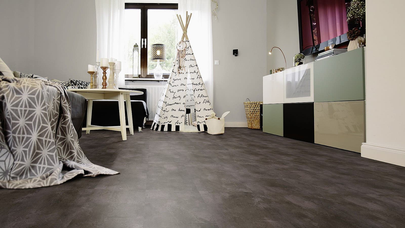 WINEO 1000 stone L basic Urban concrete dark MLP320R 1