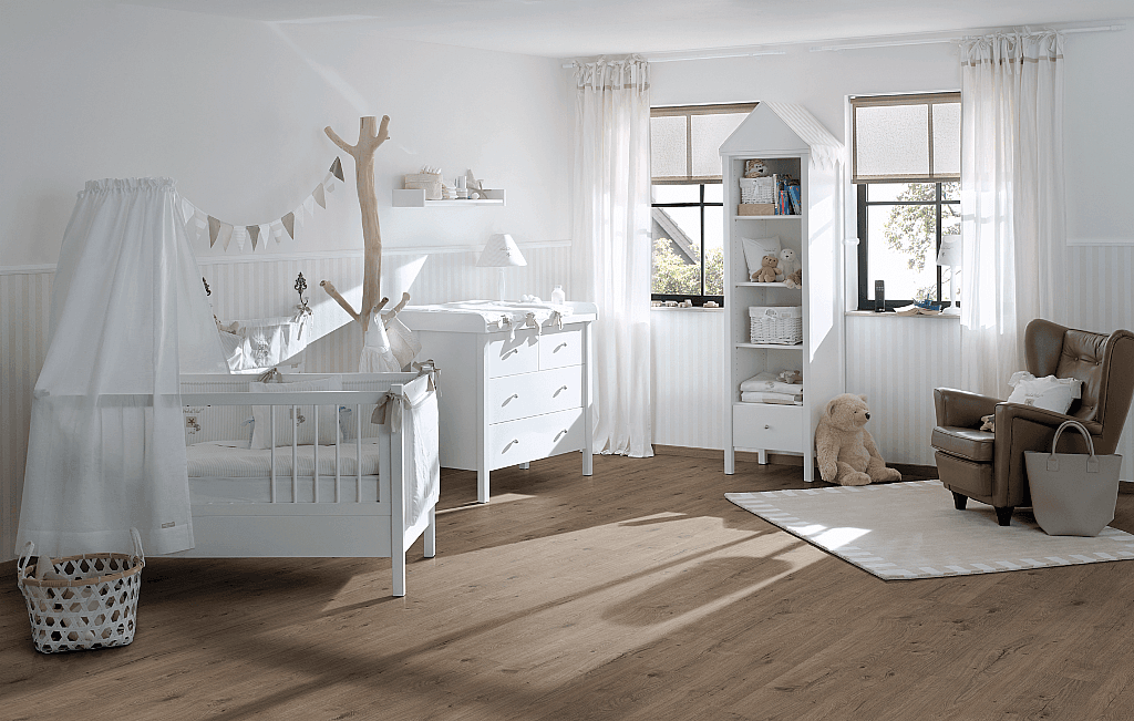 EGGER Basic 32 Dub murom prírodný EL2835 1