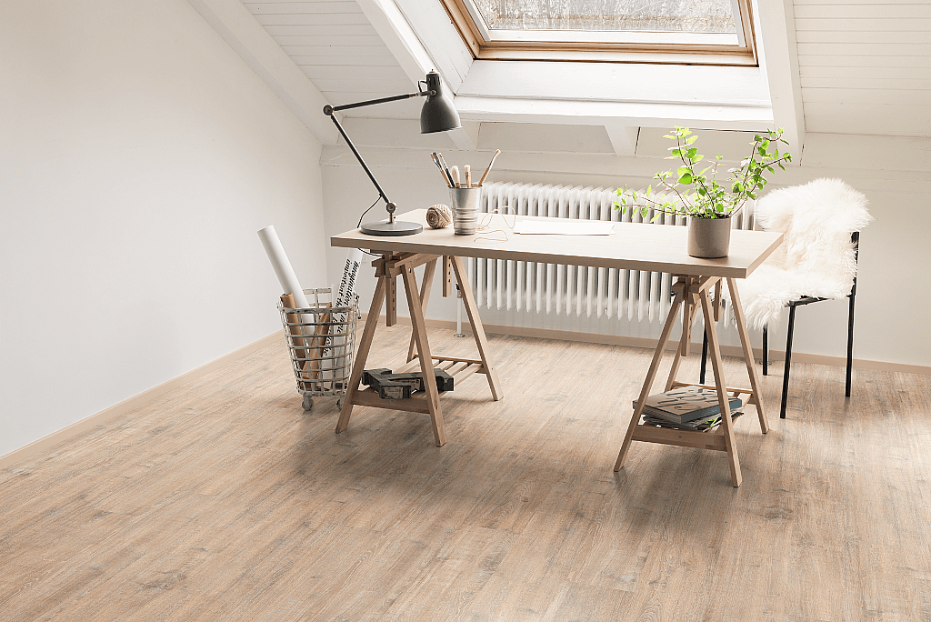 EGGER Basic 31 Dub woodwork EL2700 1