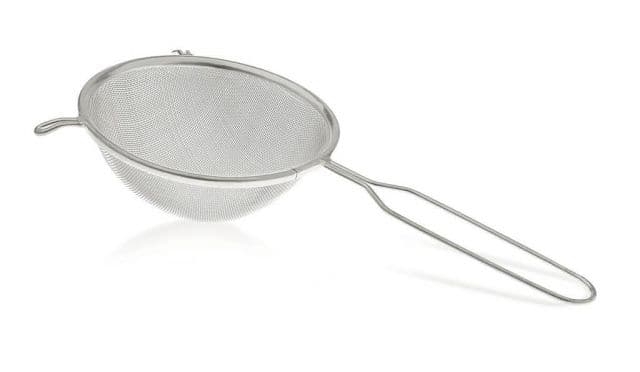Kinekus Cedník pocínovaný, priemer 20 cm, rozmer oka 1x1mm 1