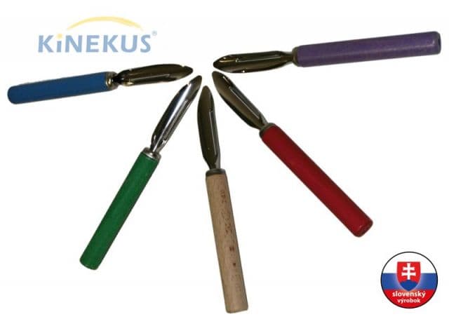 Kinekus Škrabka na zemiaky, nerezová čepeľ, drevená rukoväť, pre pravákov 1
