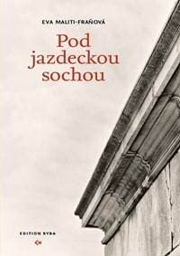 Pod jazdeckou sochou - Eva Maliti-Fraňová 1
