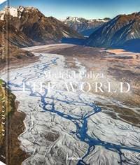 The World - autor neuvedený 1