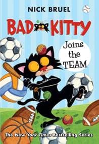 Bad Kitty Joins the Team (paperback black-and-white edition) - Nick Bruel, Square Fish 1