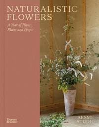 Naturalistic Flowers - AESME Studio, Thames & Hudson Ltd 1